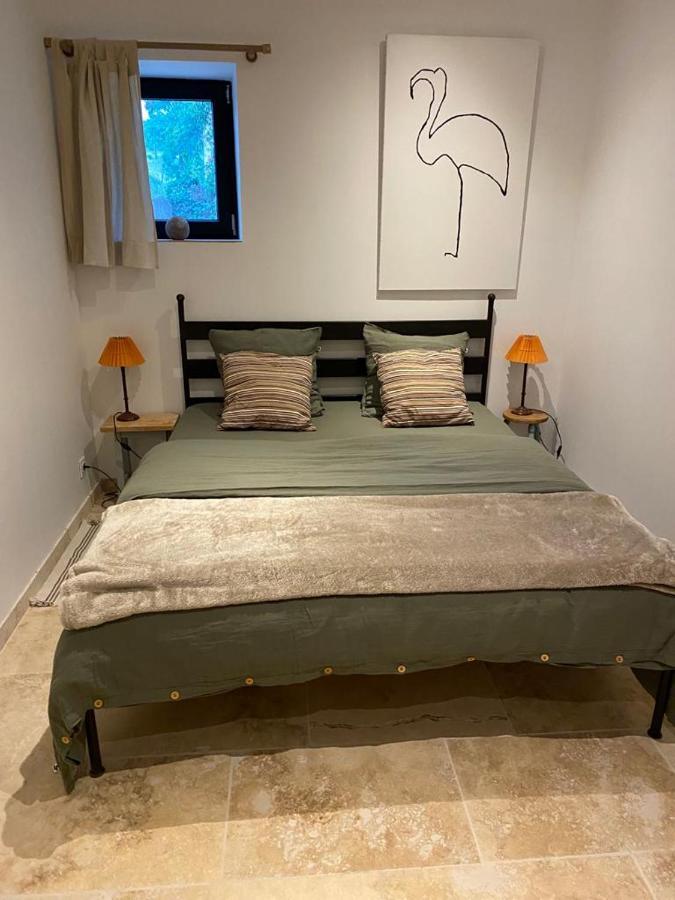 Bed and Breakfast Bastide De La Madeleine Pougnadoresse Exterior foto