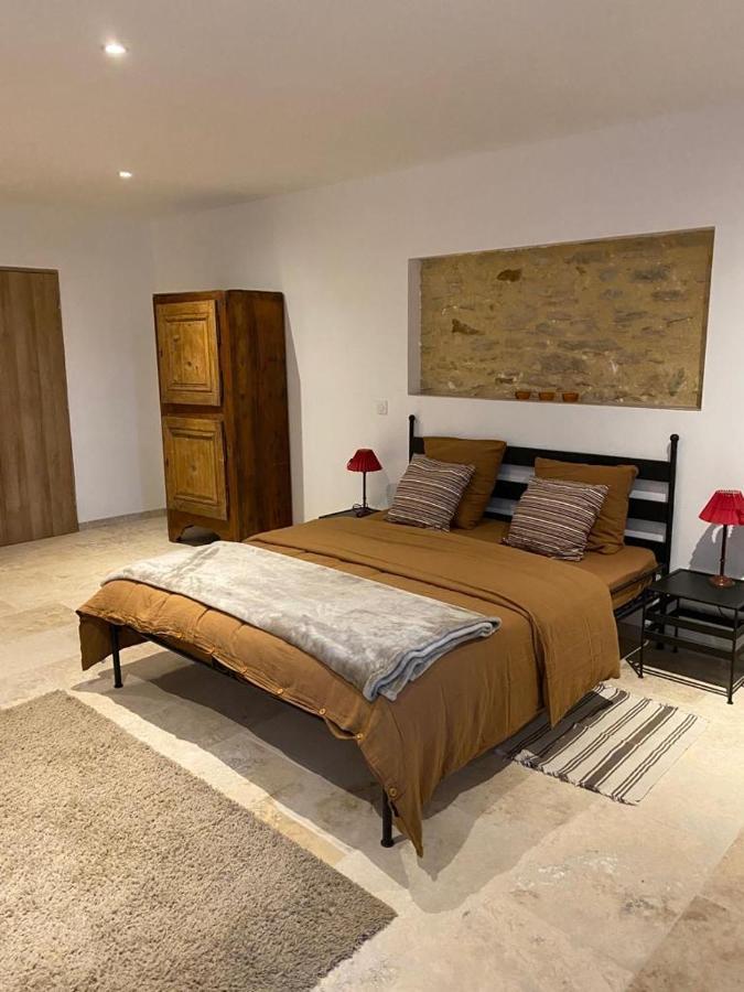 Bed and Breakfast Bastide De La Madeleine Pougnadoresse Exterior foto