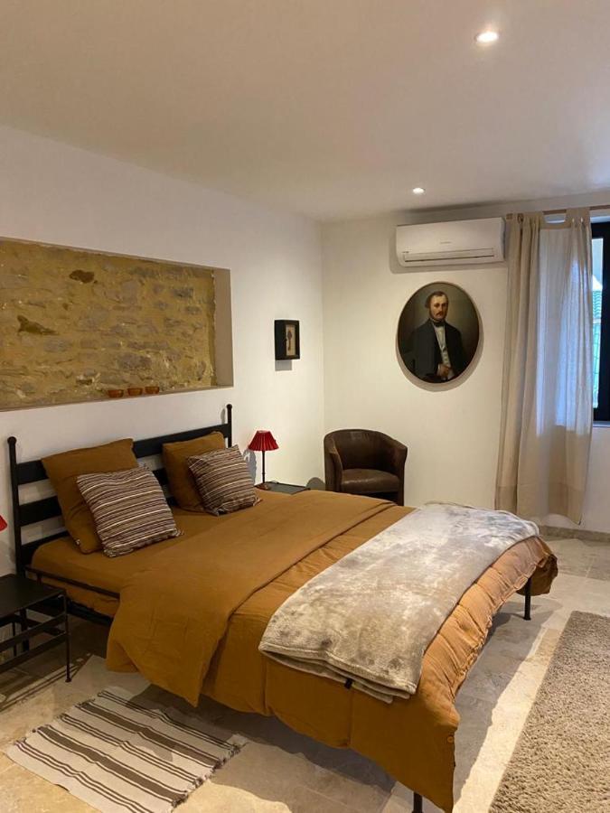 Bed and Breakfast Bastide De La Madeleine Pougnadoresse Exterior foto